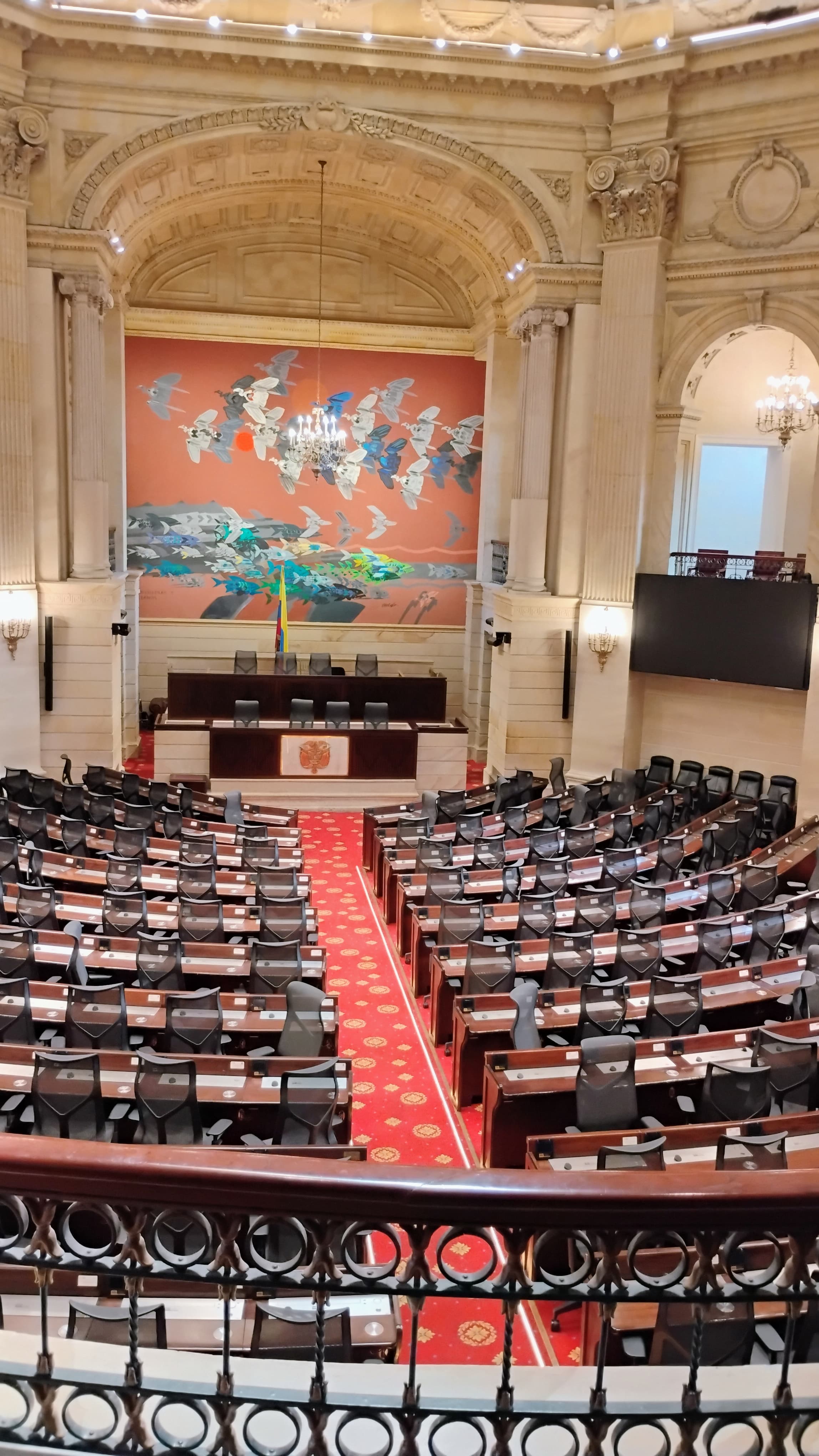 Fotografía de archivo del Salón Elíptico del Capitolio Nacional en Bogotá; no corresponde a la elección de magistrados del CNE