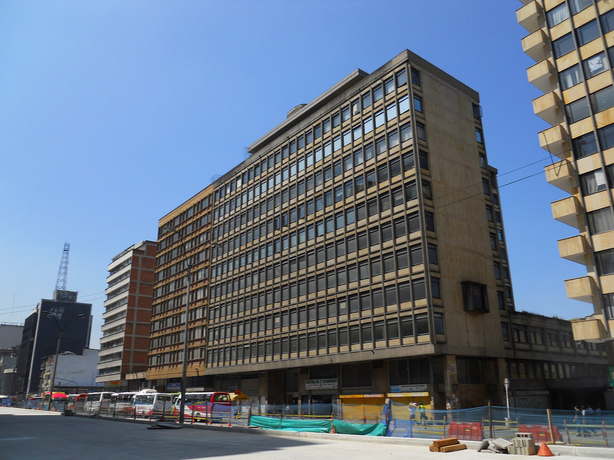 Edificio Camacol, carrera Décima con calle Veinte, Bogotá.