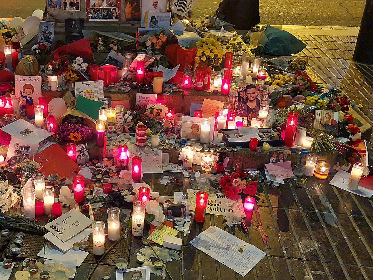 Memorial a Liam Payne a La Rambla de Barcelona.
