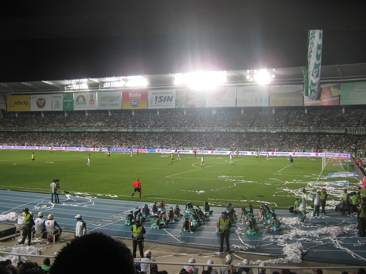 Primer encuentro de la final de la Liga Postobón 2013-II entre Deportivo Cali y nacional