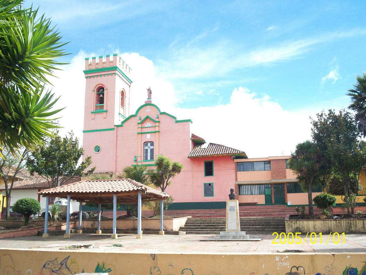 Iglesia colonial del Municipio de Caldas Boyaca